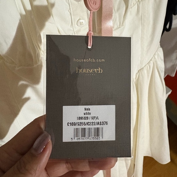 House of CB Nala - White Cotton Gathered Mini Dress BNWT - Picture 6 of 7